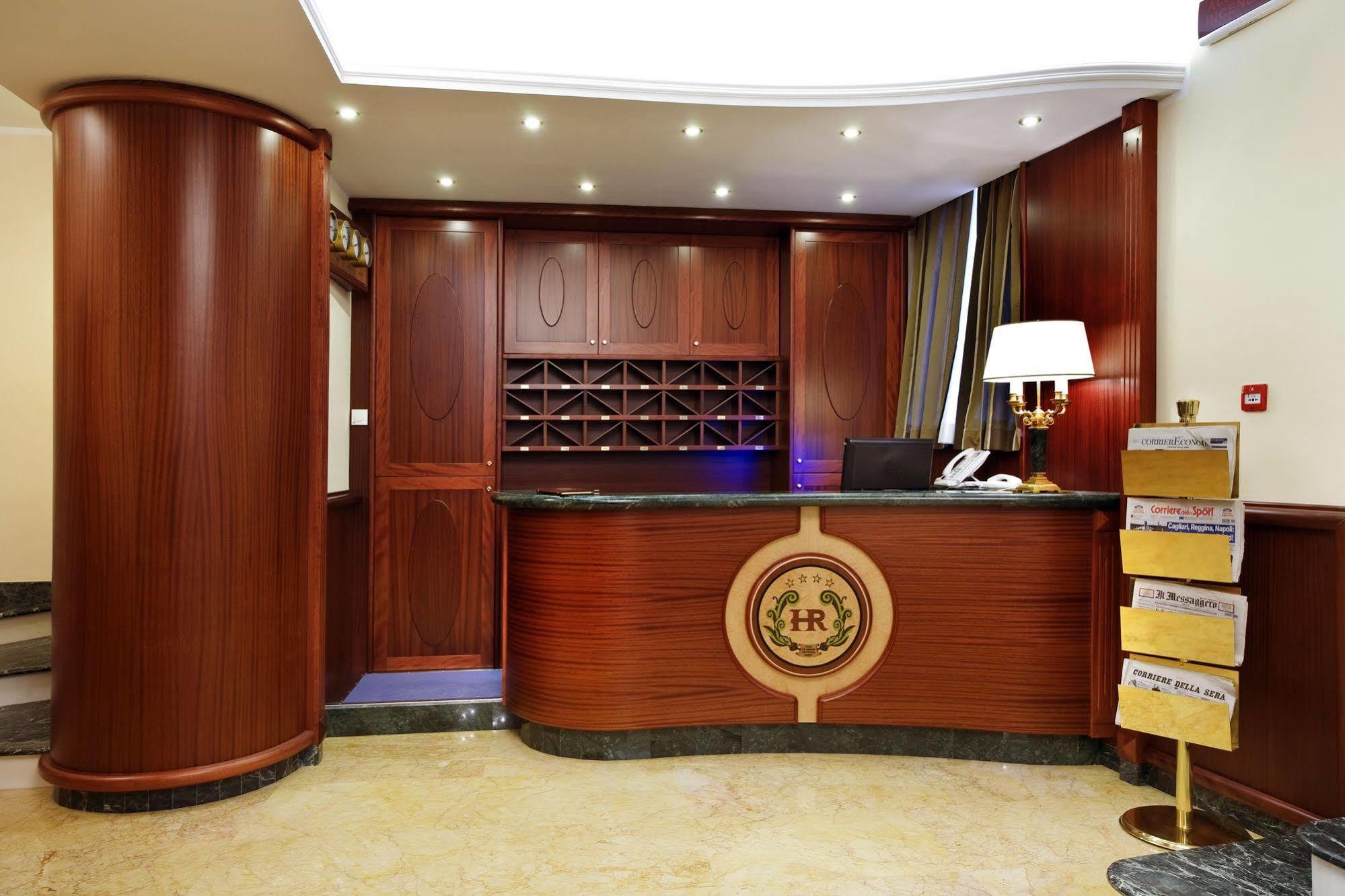 Hotel Rojan 술모나 외부 사진
